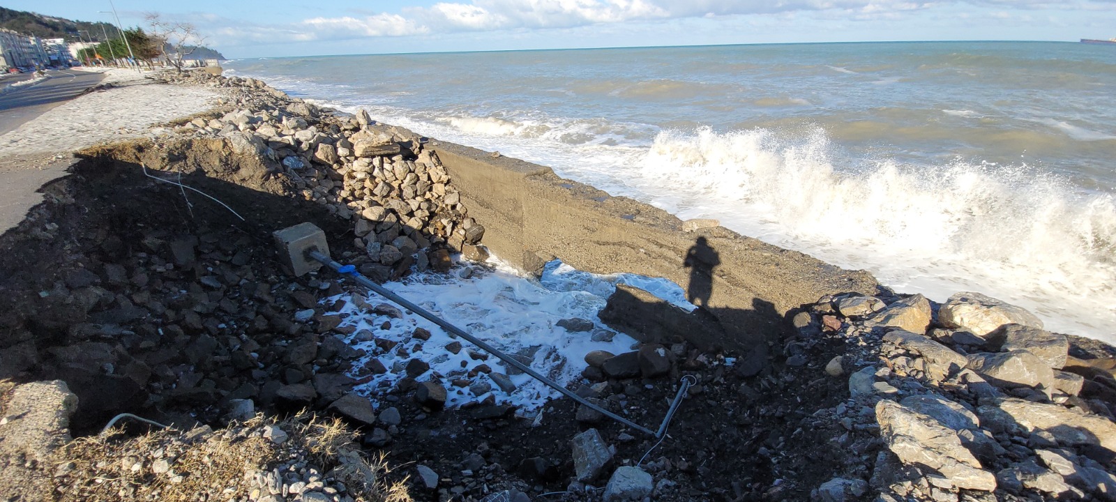 Kastamonu'da Dev Dalgalar Kaldırımlara Zarar Verdi 6