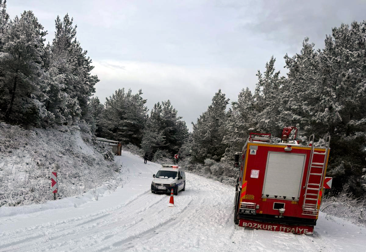 Kastamonu'da Devrilen Doğal Gaz Tüpü Yüklü Tırla Ilgili Detaylar Belli Oldu 21