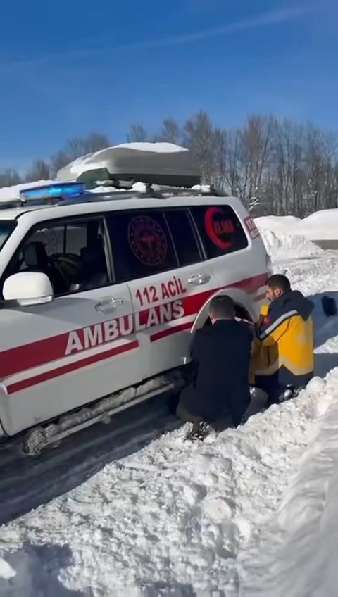 Kastamonu'da Kar Engeli Kalp Hastasına Ilaçları Drone Ile Ulaştırıldı 12