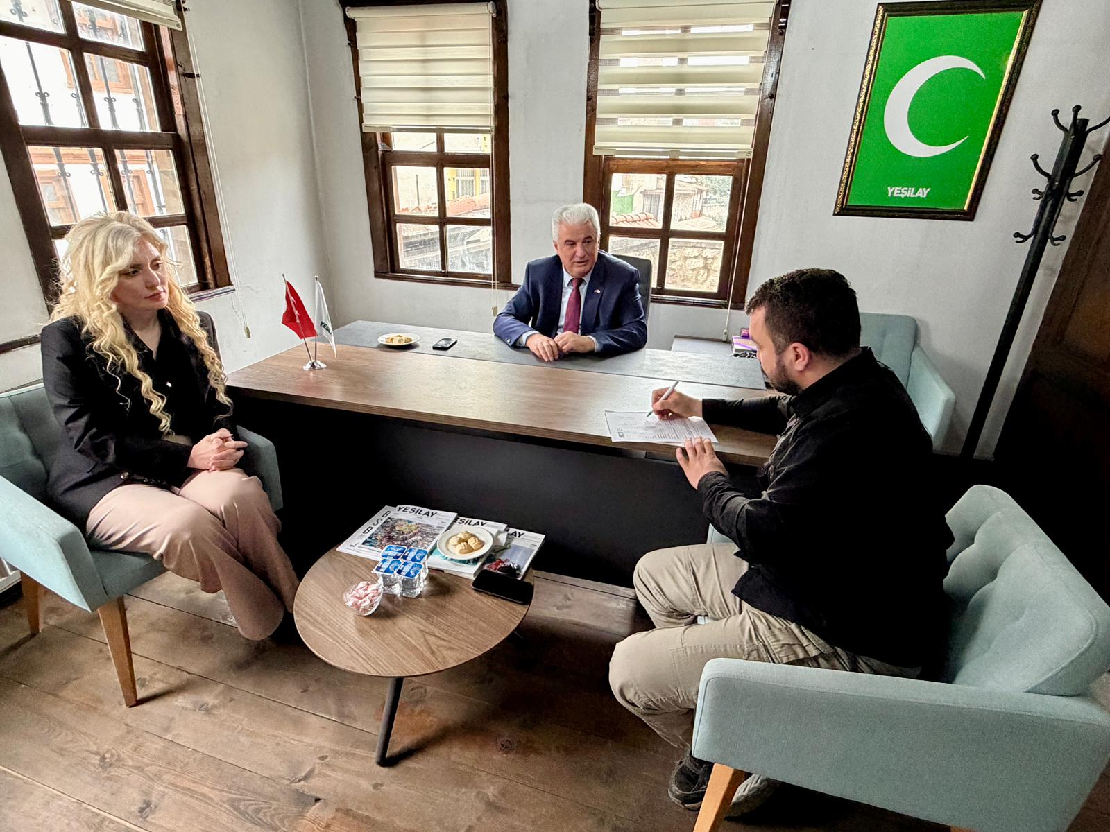 Kastamonu'da Mahalle Muhtarı Yeşilay Gönüllüsü Oldu 'Yanınızda Değil, Emrinizdeyim' 12