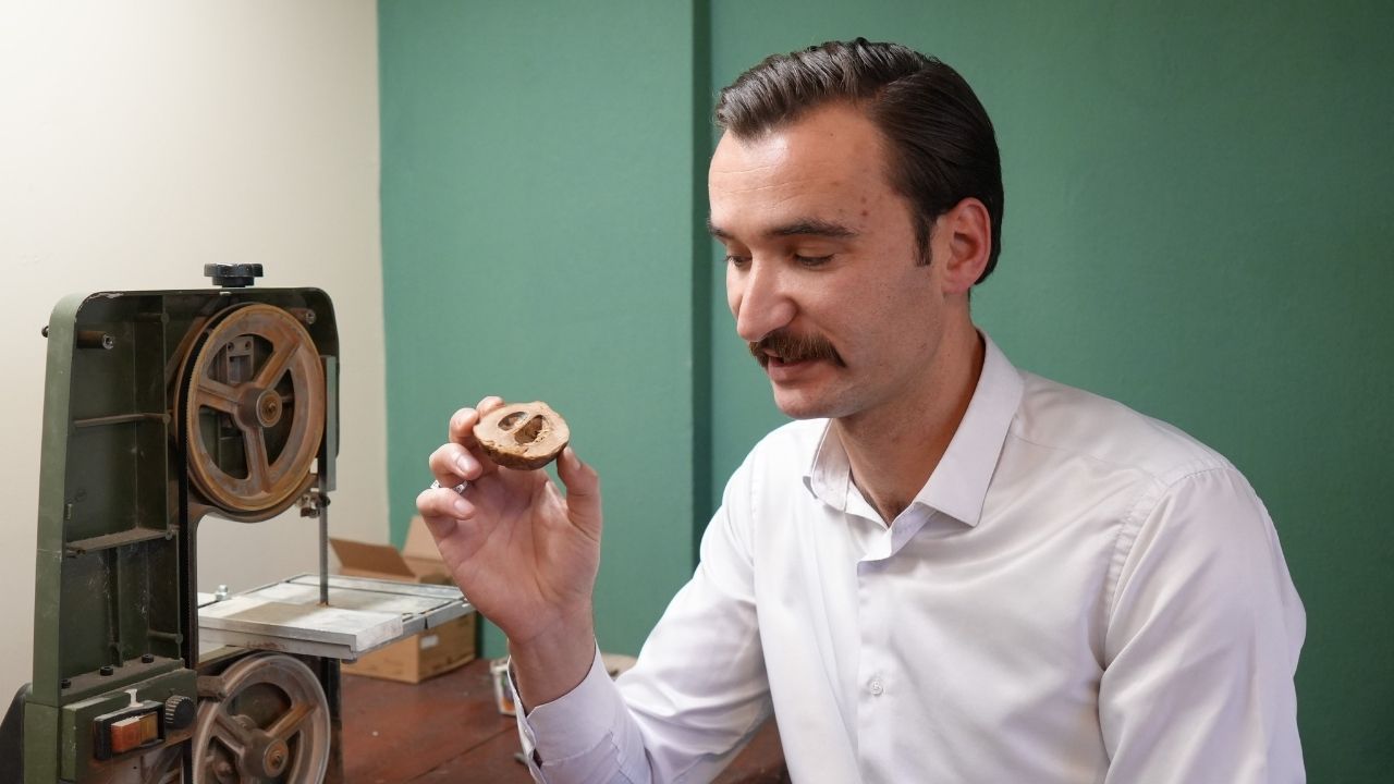 Kastamonu’da Merak Ustalığa Dönüştü Bir Tespih Için Iki Gün Mesai (5)