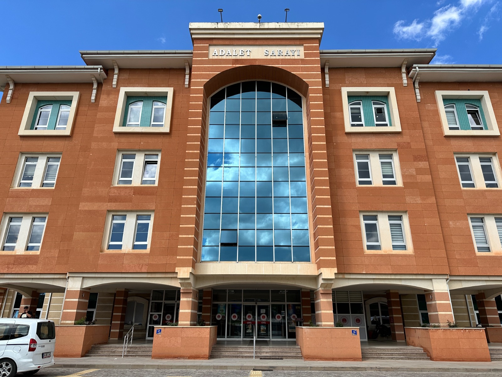 Kastamonu'da Sahte Avukat Dolandırdı Sanığa 5 Ay Hapis Cezası Verildi! 22222222222222