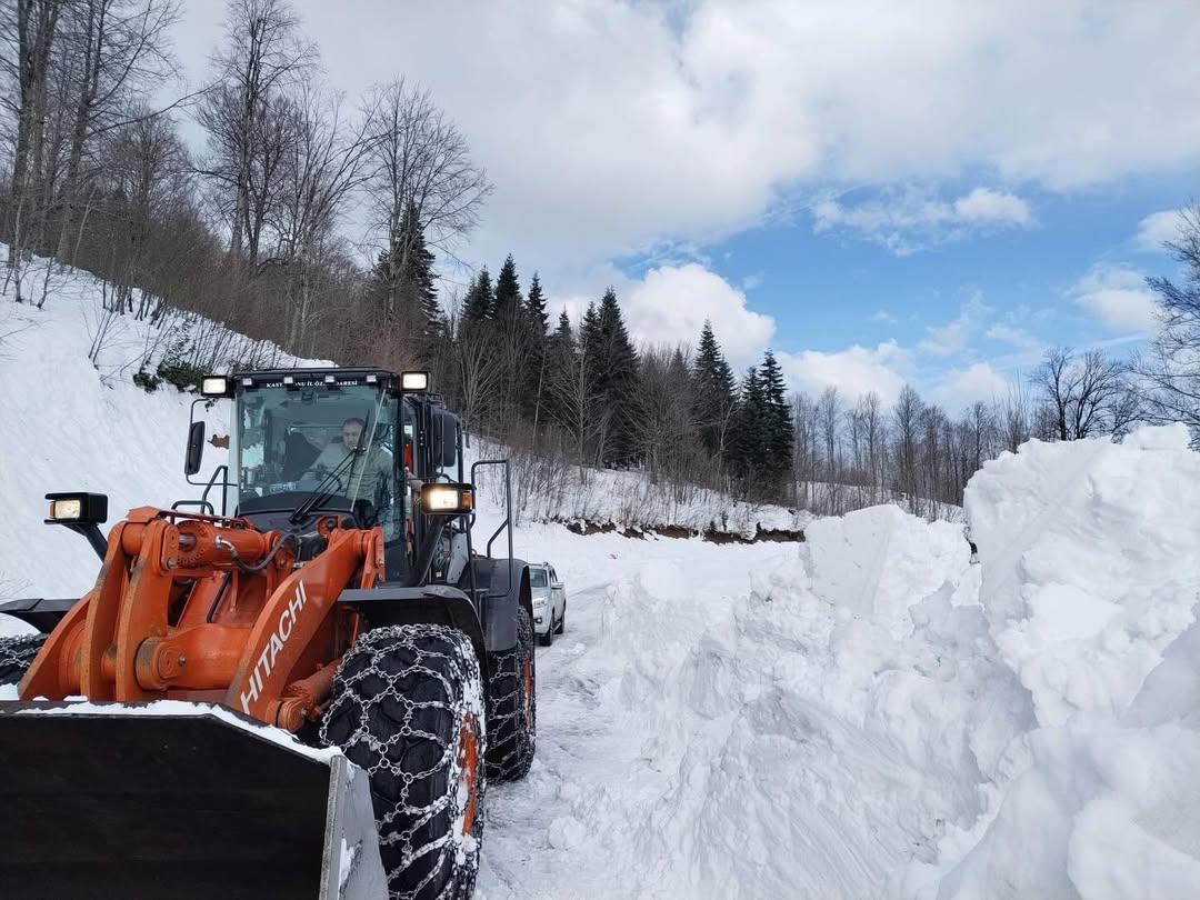 Kastamonu'nun Ilçesinde 25 Köy Yolu Ulaşıma Açıldı 5