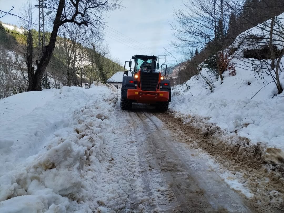 Kastamonu'nun Ilçesinde 25 Köy Yolu Ulaşıma Açıldı 8