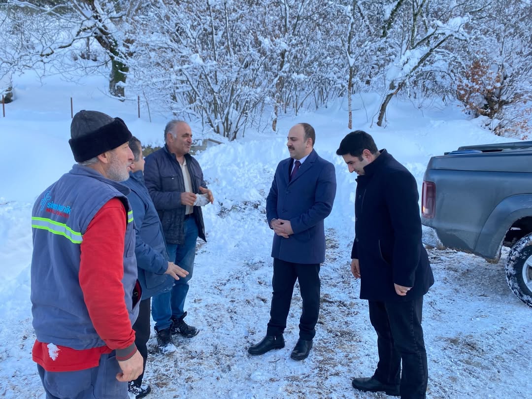 Kastamonu'nun Ilçesinde Karla Mücadele Çalışmalarını Yerinde Inceledi 2