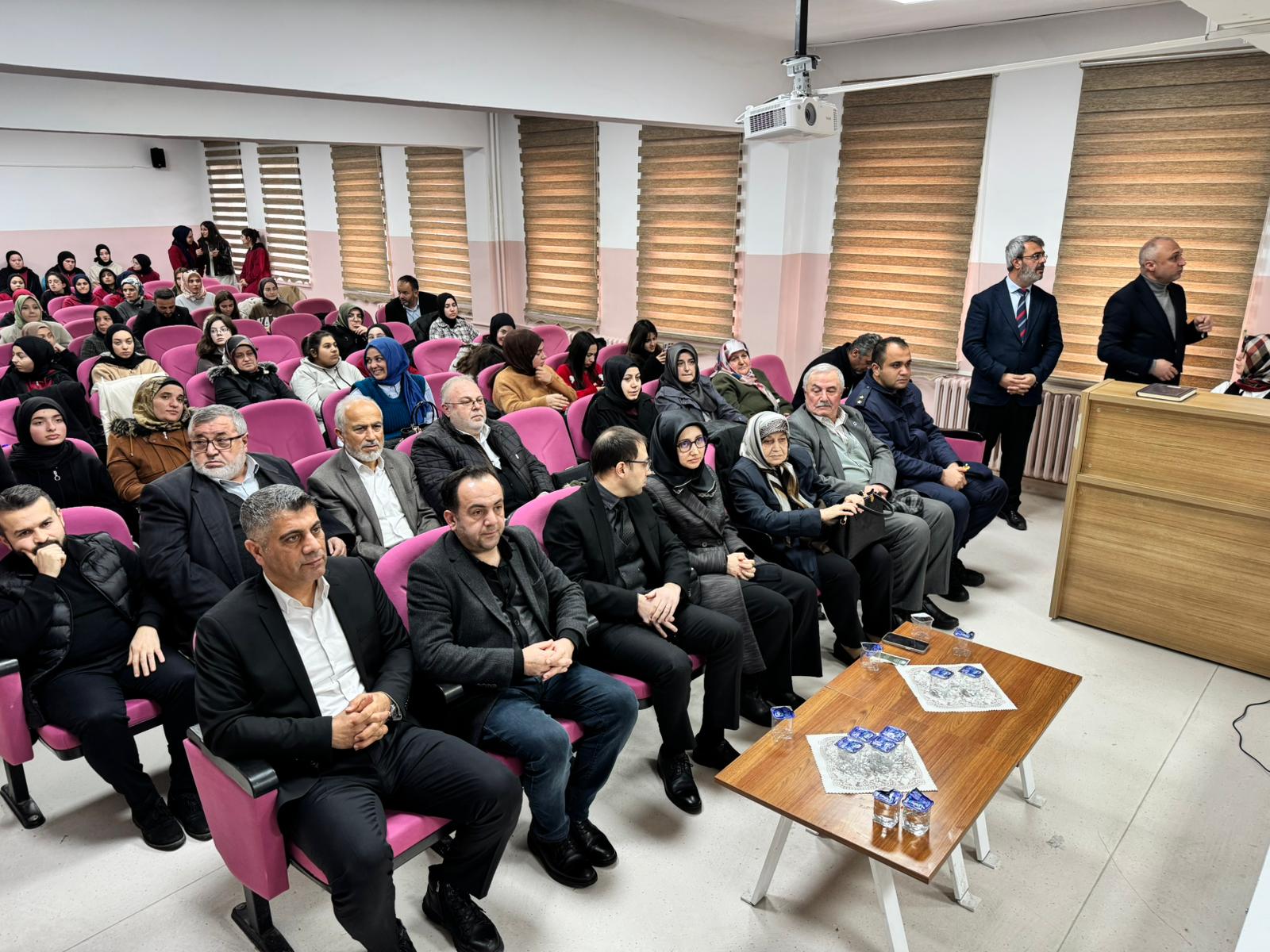 Kastamonu'nun Ilçesinde Kur’an I Kerim’i Güzel Okuma Yarışması Yapıldı 88888888