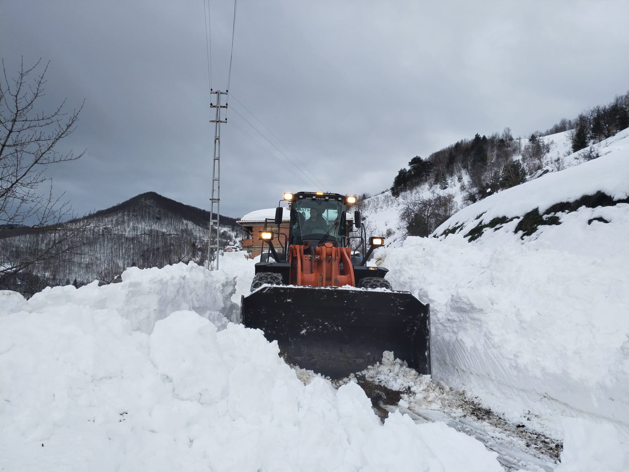 Kastamonu'nun Ilçesindeki Köy Yollarında Çalışmalar Sürüyor 6