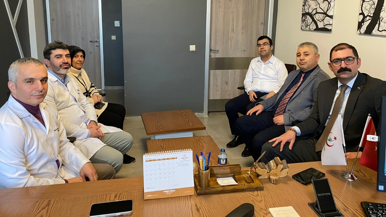 Kaymakam Demirdağ Taşköprü Devlet Hastanesi’ni Inceledi (1)