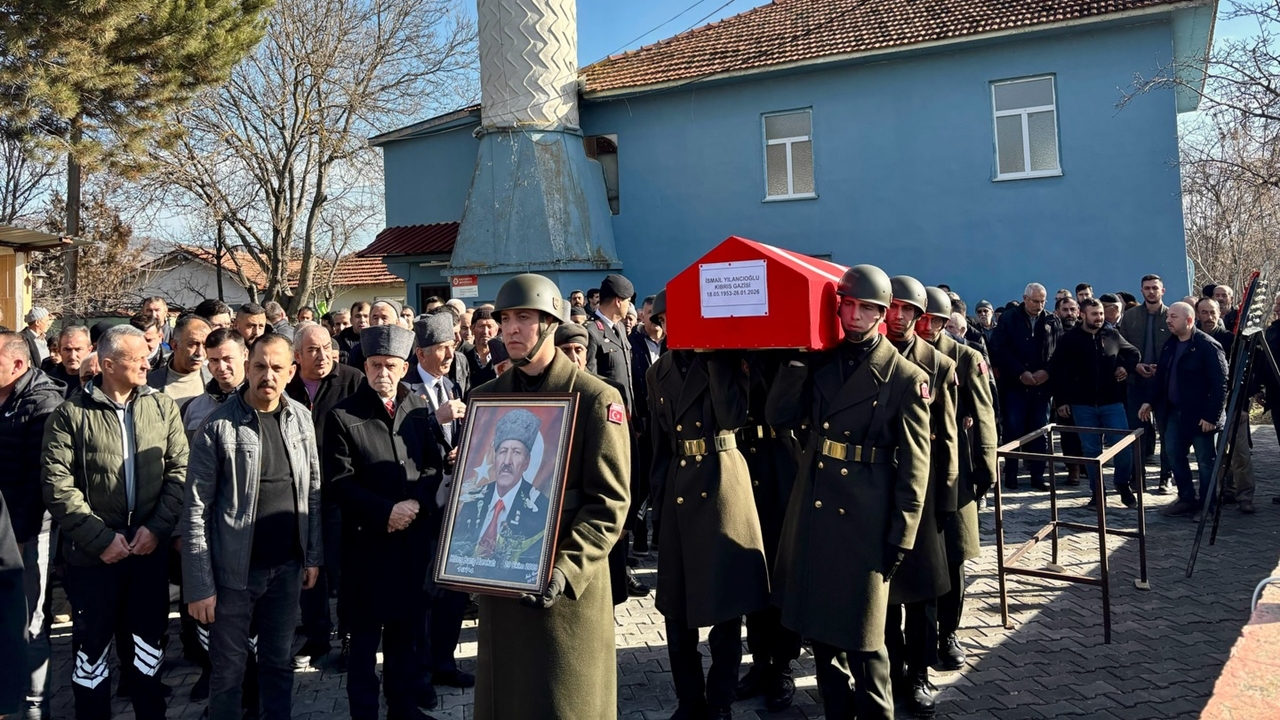 Kıbrıs Gazi İsmail Yılancıoğlu (3)