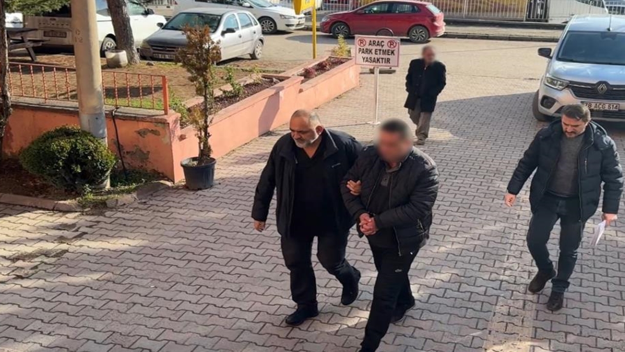 Kızının Erkek Arkadaşını Vurdu Adliye (2)