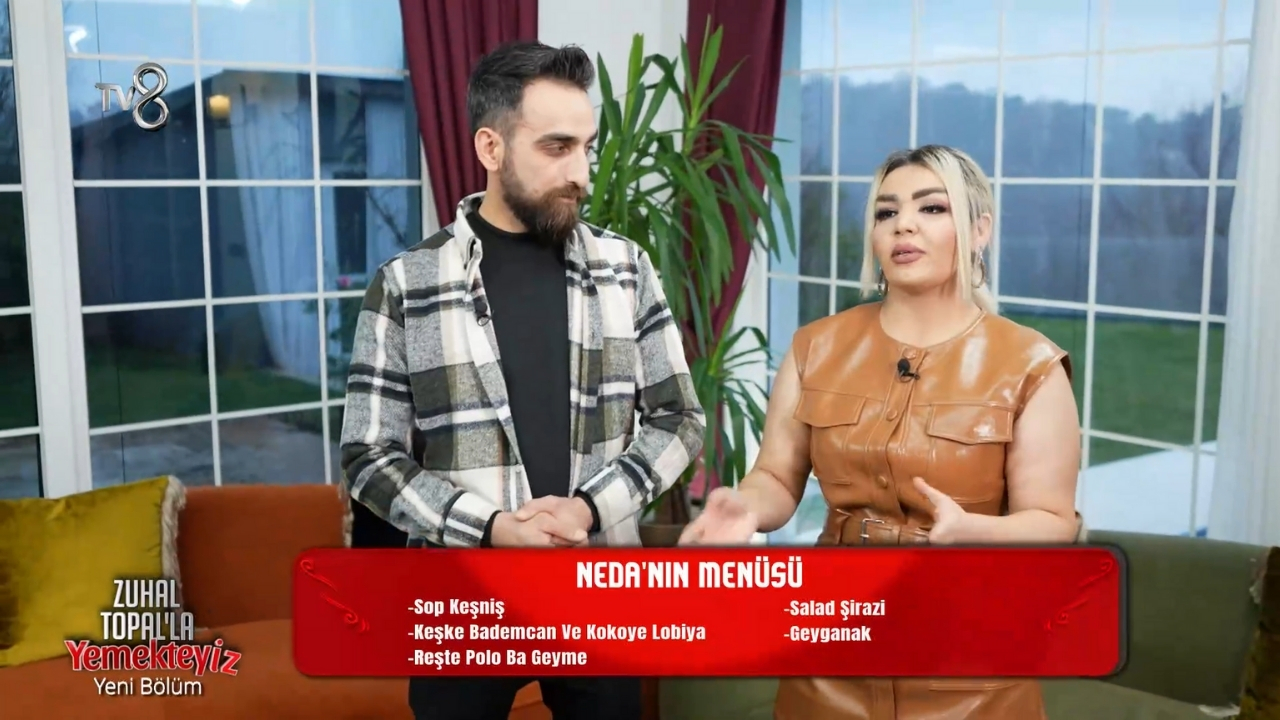 Neda Razgouy Yemekteyiz Menüsünde Neler Var (2)