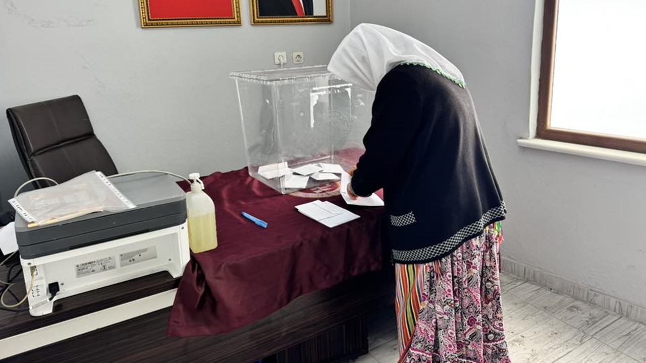 Pınarbaşı Ak Parti Sandık Seçim (3)