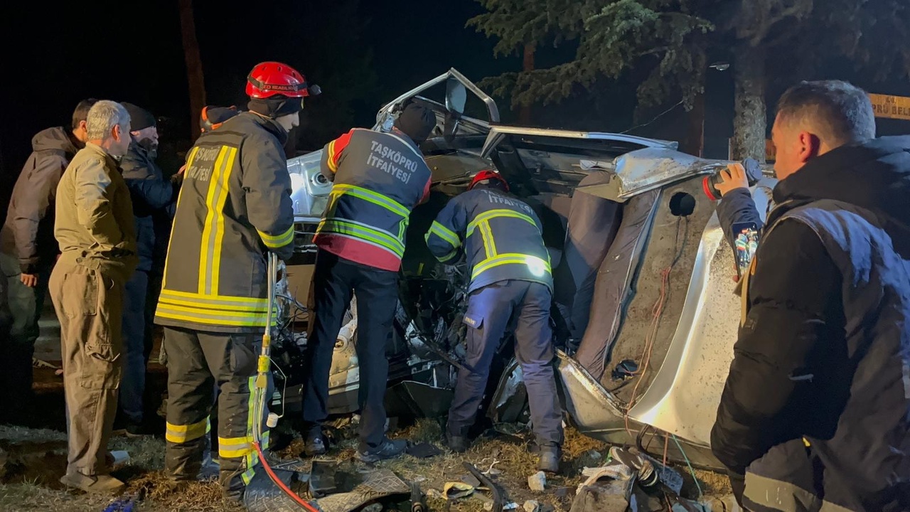 Taşköpnrü Feci Kaza Bekir Şimşek (15)