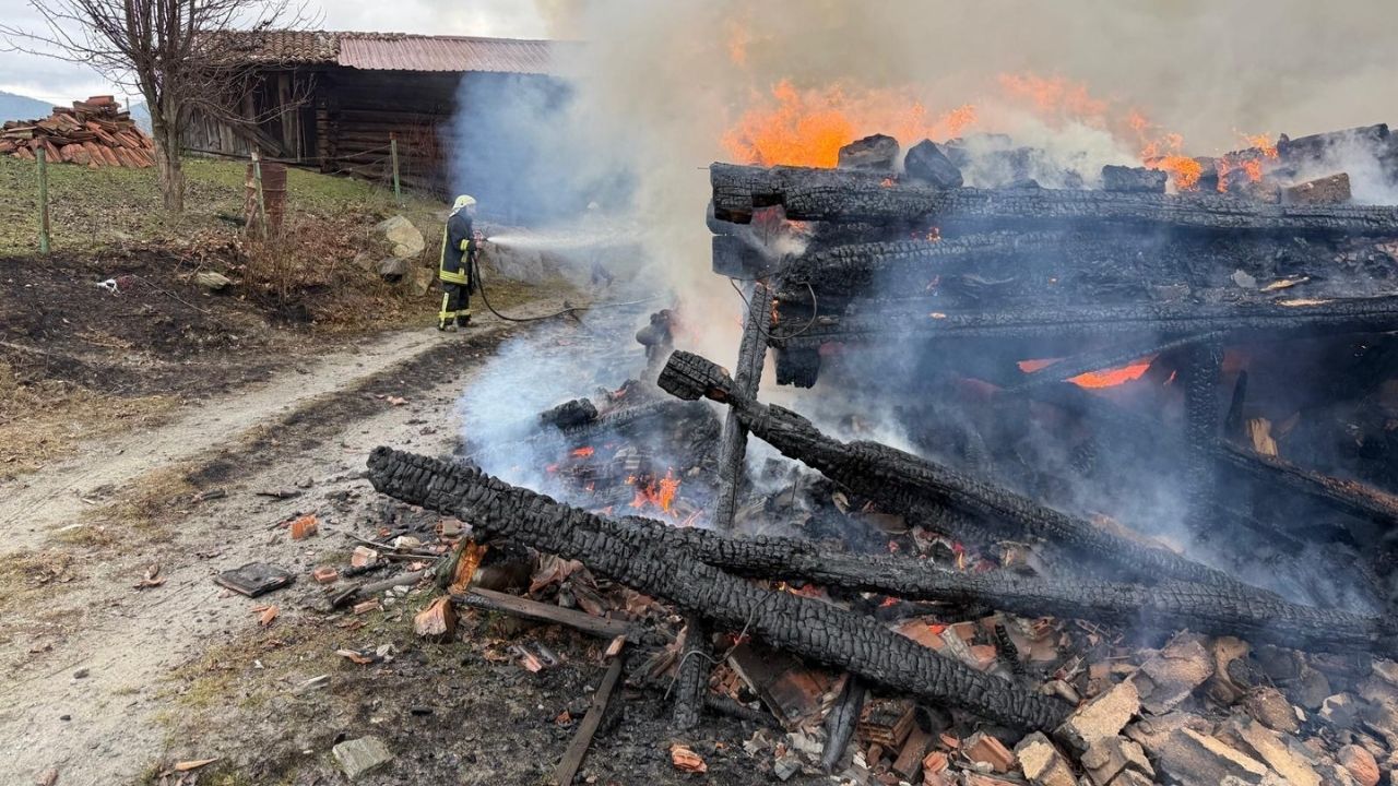 Taşköprü İtfaiyesi 2025’Te 265 Olaya Koştu, 32 Can Kurtardı (3)