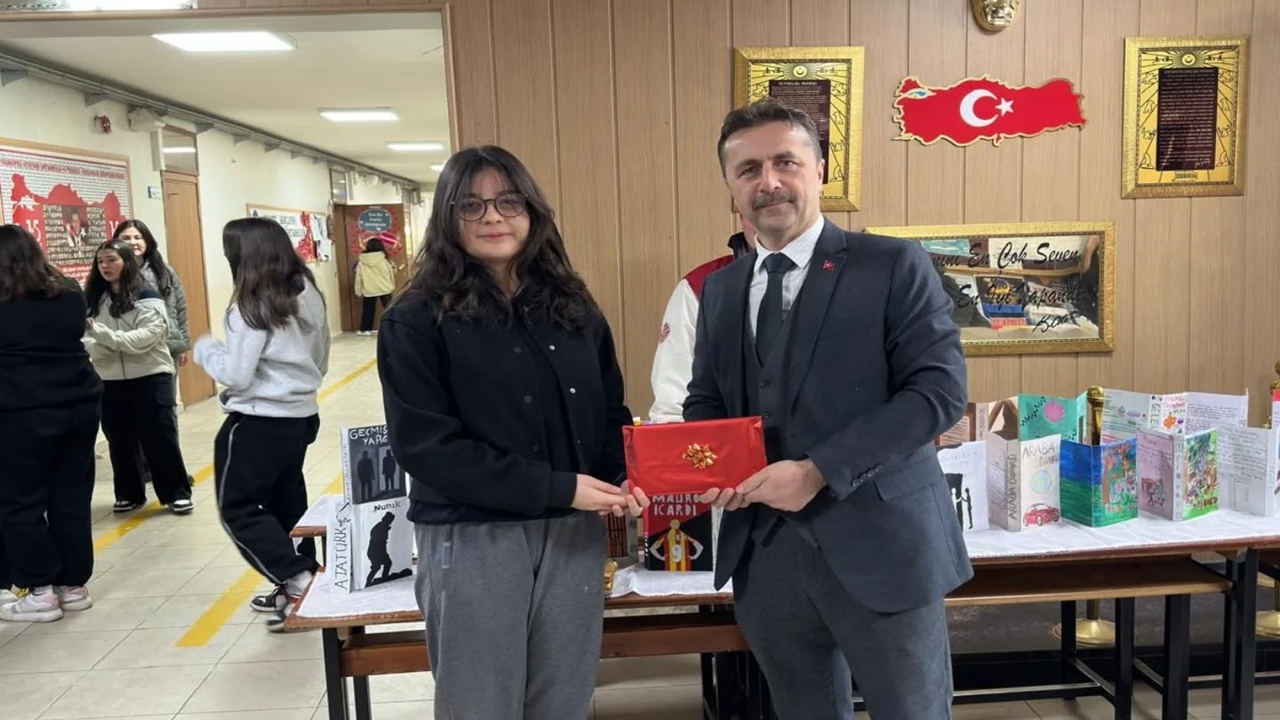 Taşköprü Kitap Kapağı Tasarım Sergisi (3)