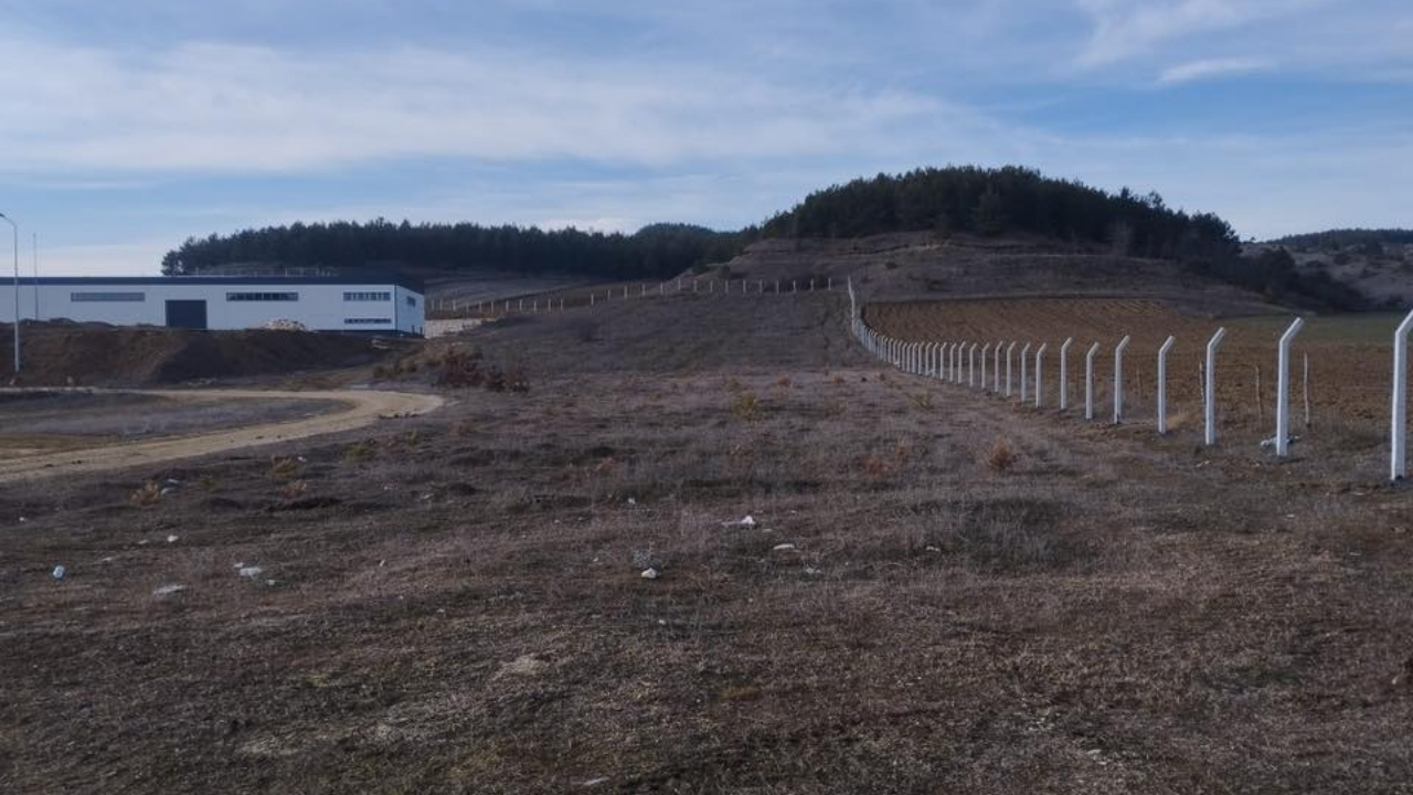 Taşköprü Osb’de Çevre Düzeni Çalışması Sürüyor Kaymakam Demirdağ Sahada Bilgi Aldı (1)