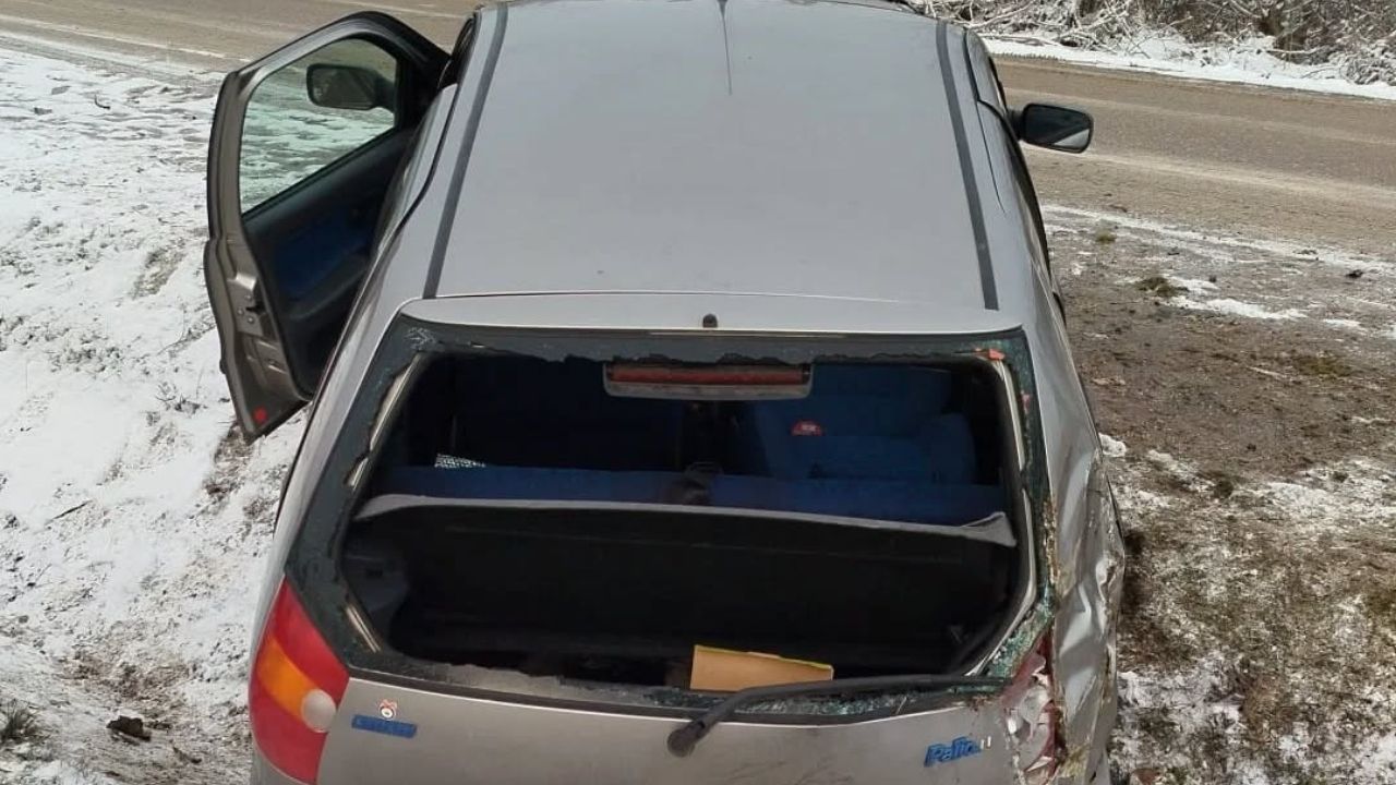 Taşköprü Yolunda Korkutan Kaza Sürücü Yaralandı (1)