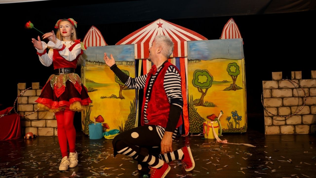 Taşköprü’de Karne Hediyesi Müzikal Miniklere Tatil Sevinci Yaşattı (8)