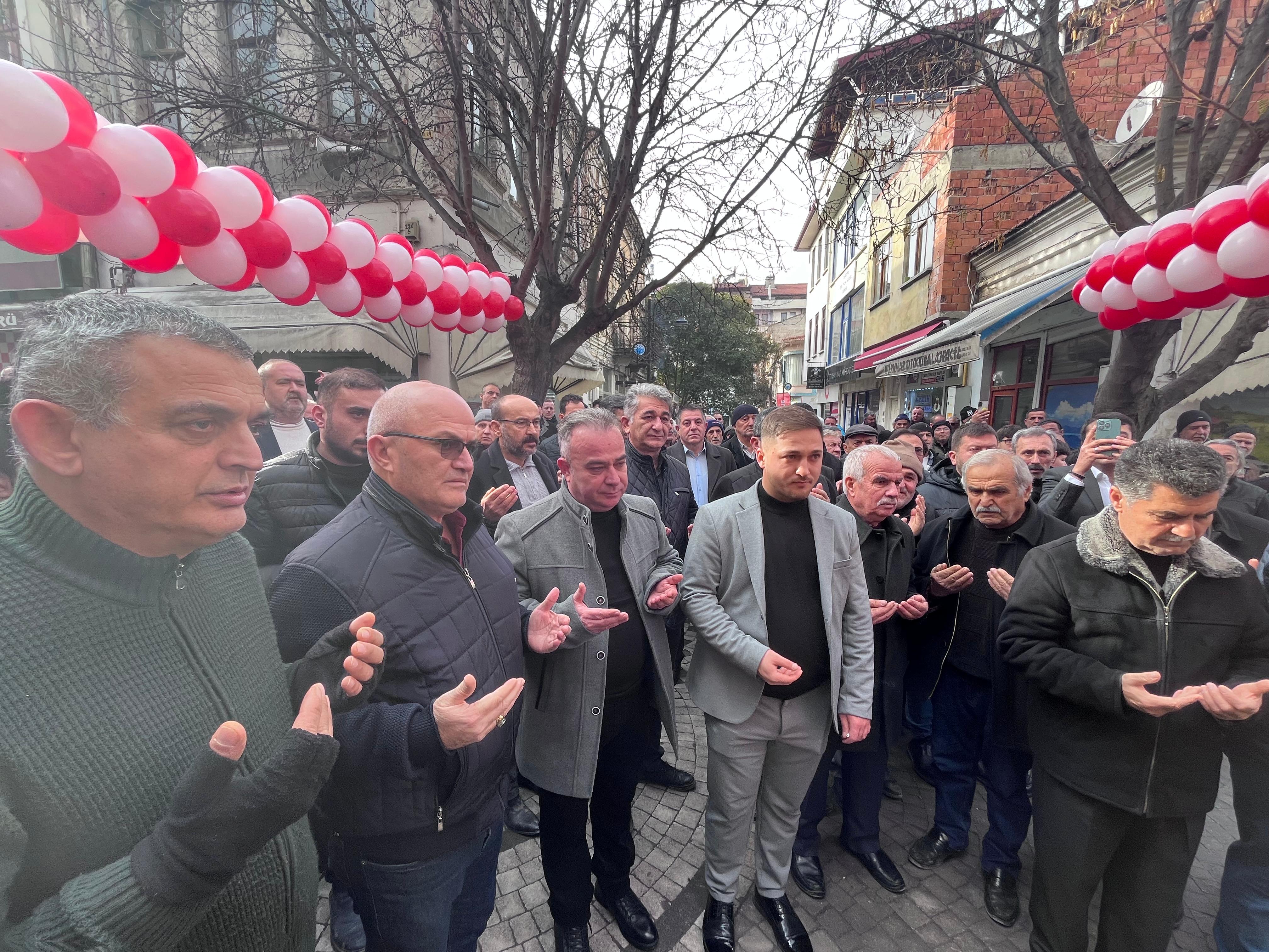 Taşköprü’de Livist Sigorta Dualarla Hizmete Açıldı5