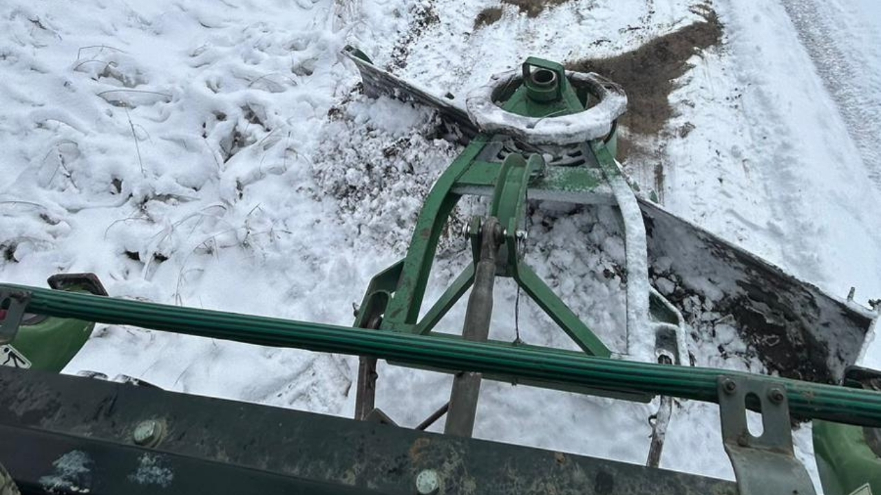 Traktöre Küreme Aparatı Taktı, Taşköprü’de Muhtar Yolları Tek Tek Açtı (2)