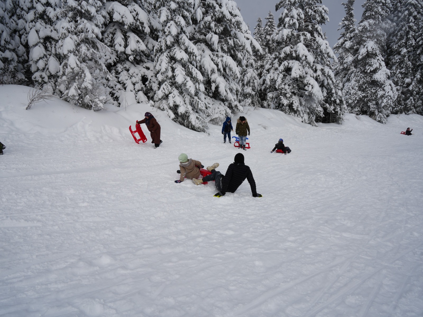 Yarıyıl Tatilinde Ilgaz Dağı'nda Yoğunluk Öğrenciler Stres Attı 18