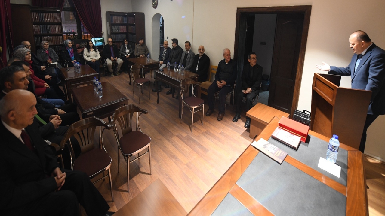 Yazma Eserler Kütüphanesi (2)