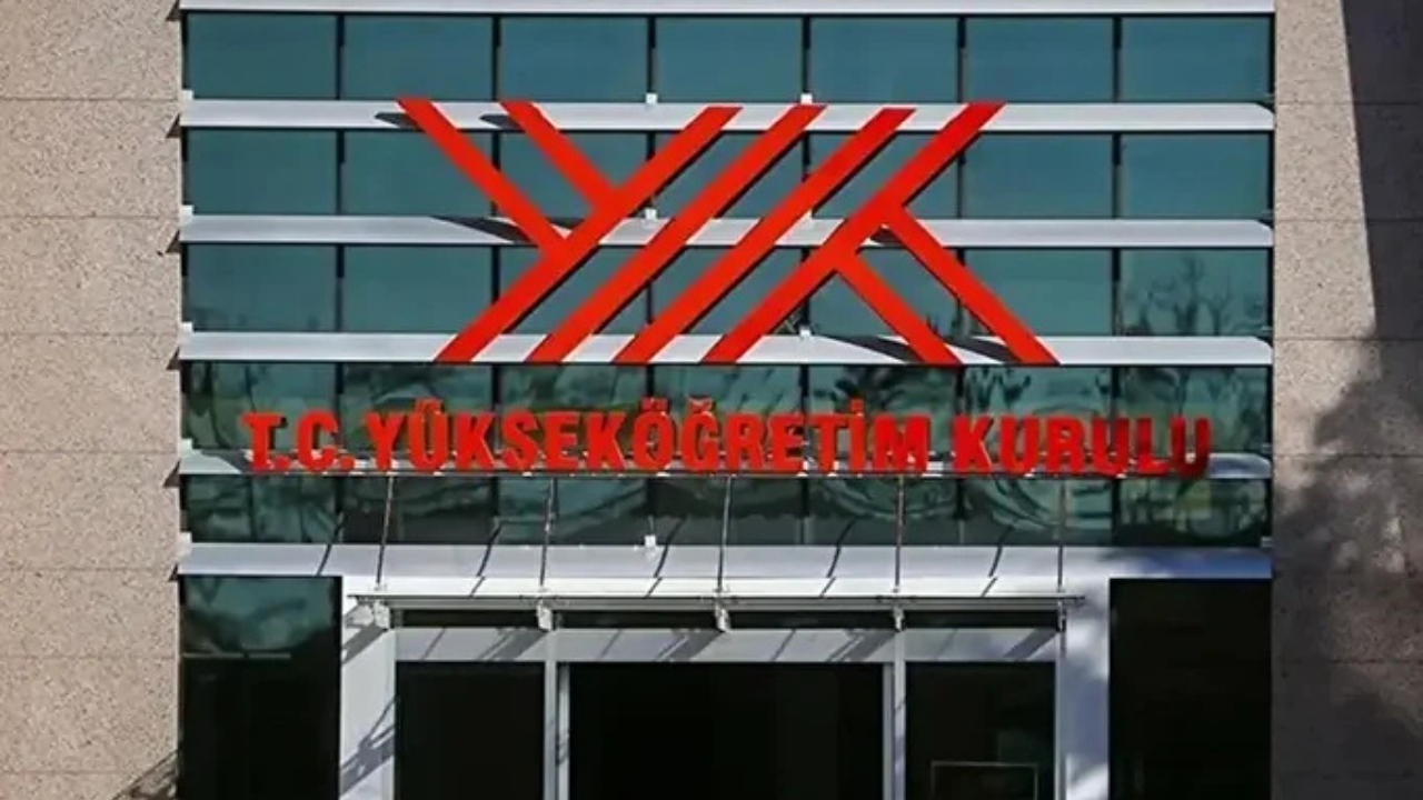 Yök’ten Cuma Namazı Saati Düzenlemesi, Üniversitelere Yazı Gitti (1)