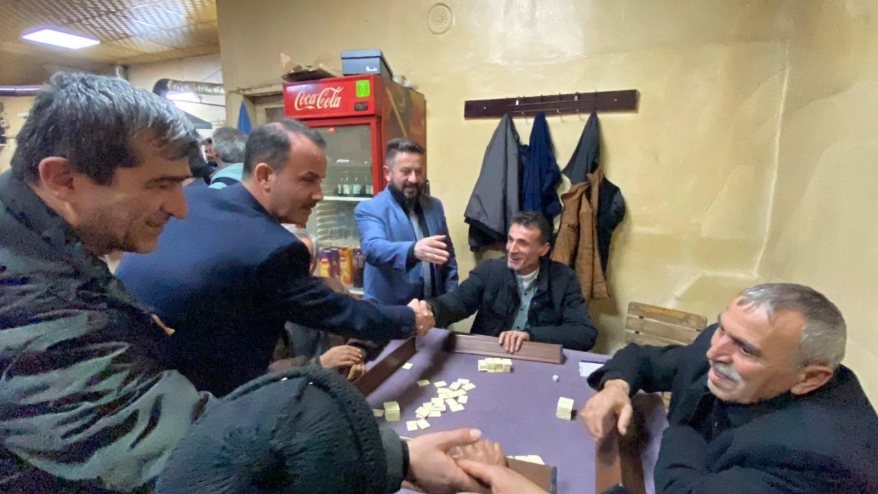 Yrp Taşköprü Teşkilatı Sahaya Indi Ziyaretlerde Türk Bayrağı Hediye Edildi (4)