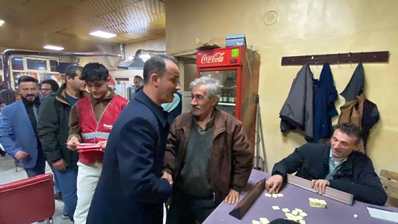 Yrp Taşköprü Teşkilatı Sahaya Indi Ziyaretlerde Türk Bayrağı Hediye Edildi (5)