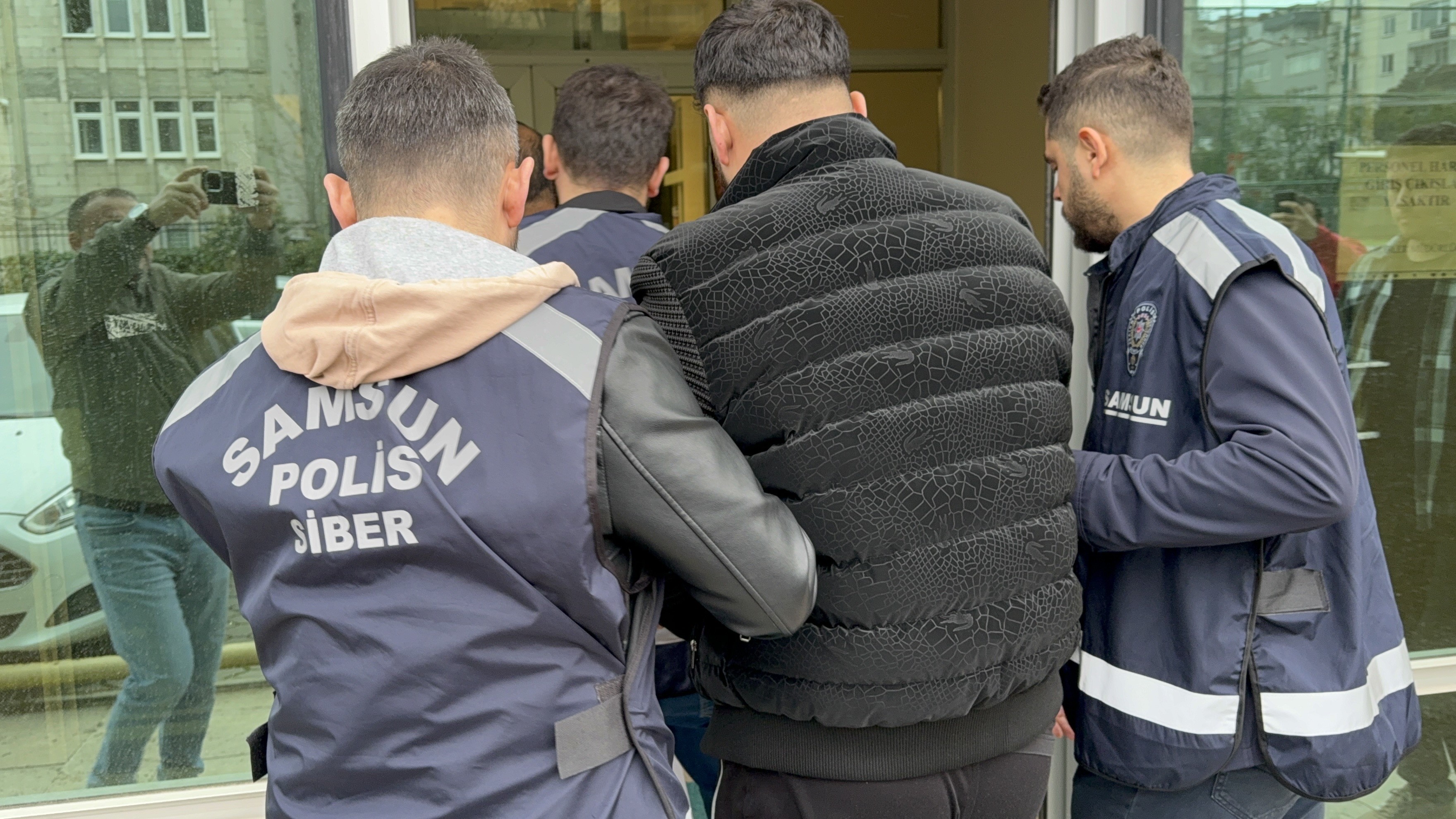 3 Ilde Eş Zamanlı Dolandırıcılık Operasyonu! 20 Milyonluk Işlem Tespit Edildi 2 Kişi Tutuklandı! 8888888888888888888888888888888