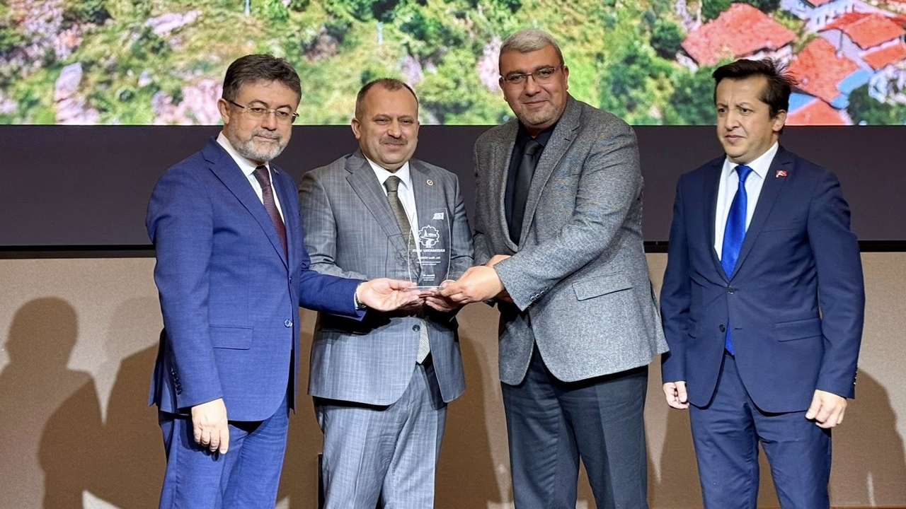 625769705 10163501342033286 7983666241997929195 N