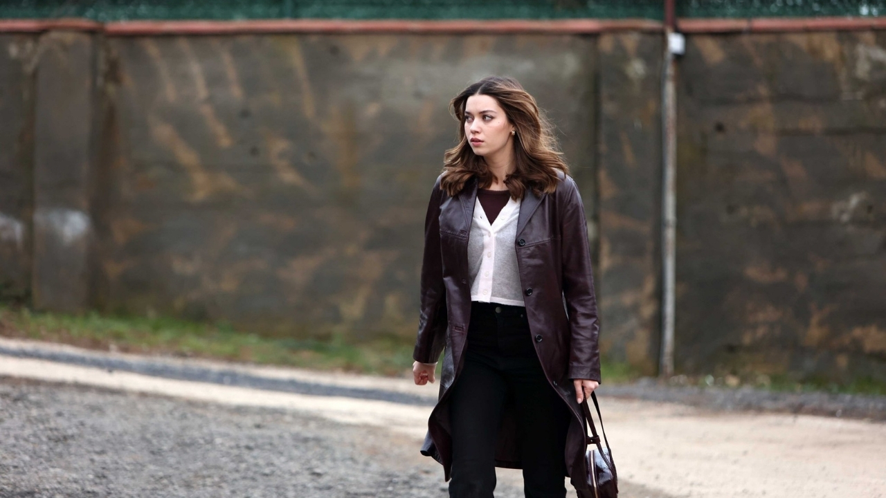 Abi̇'de Hesaplaşma Büyüyor Behram’ın Sırları Ortaya Saçılıyor (2)