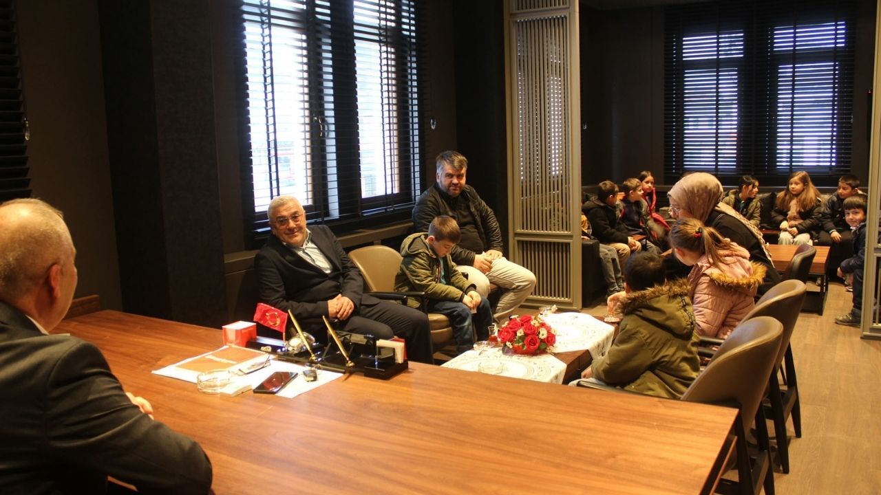 Ağlı’da Çocuklar Sordu, Başkan Ergin Yerel Yönetimleri Anlattı (2)