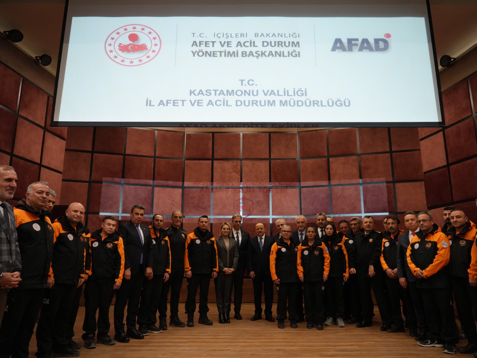 Asrın Felaketinde Yaşamını Yitirenler Kastamonu'da Dualarla Anıldı 12