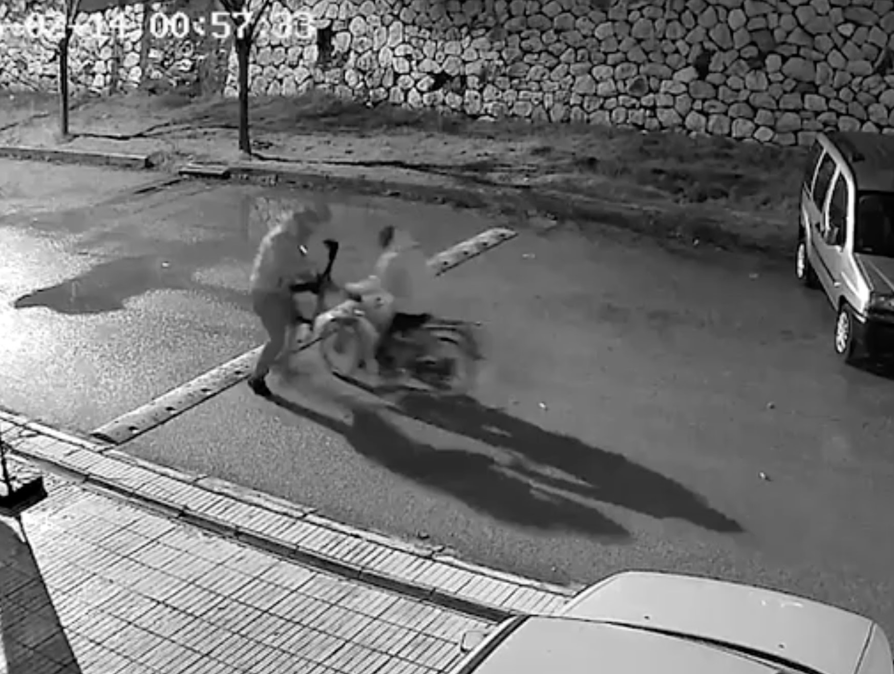 Aynı Galeri Yine Hedefte Pompalı Tüfekle Gece Baskını6