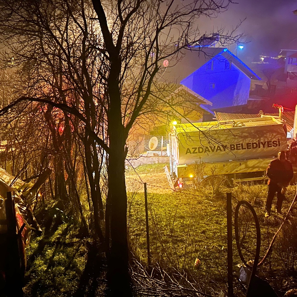 Azdavay Belediyesi Yangın Söndürdü (6)