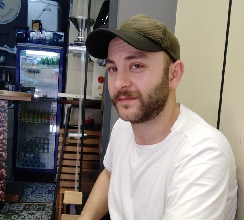 Bahçede Çalışırken Düşen 24 Yaşındaki Genç Yaşamını Yitirdi1