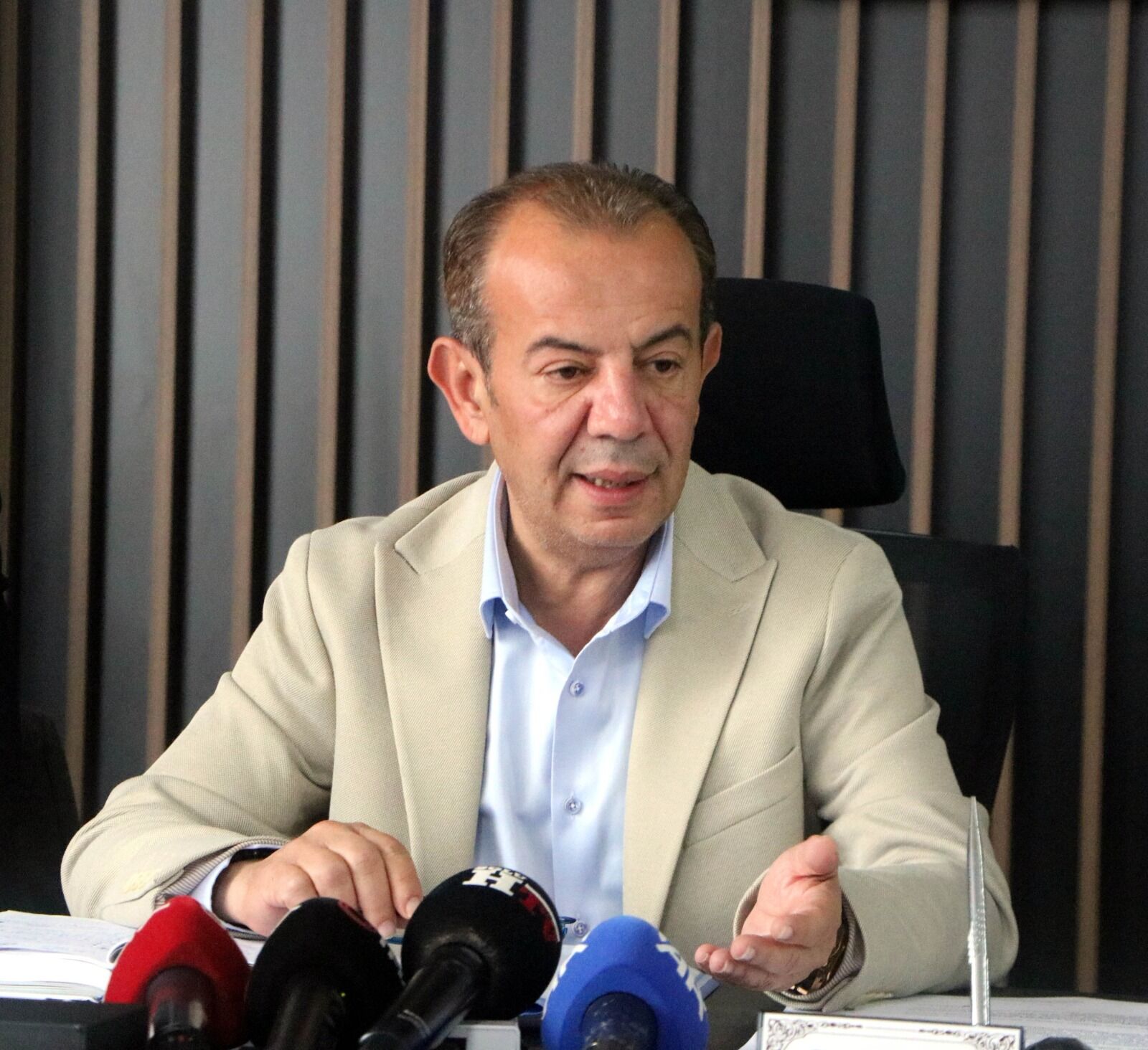 Belediye Başkanı Da Gözaltına Alınmıştı! 13 Kişi Gözaltına Alındı Başsavcılık Açıklama Yayımladı! 12