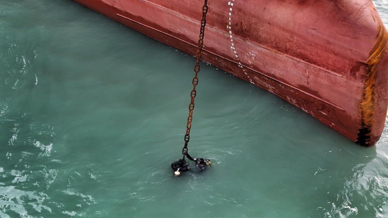 Cide Gemi Sarıyer Karaya Oturdu (4)