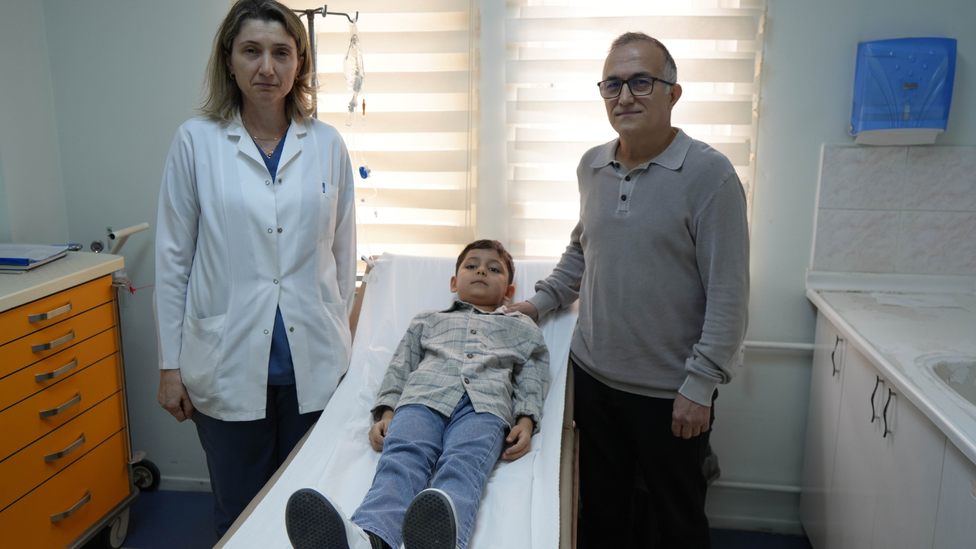 Çocuklarda Nadir Diyafram Fıtığı İlk Kez Kapalı Yöntemle Tedavi Edildi4