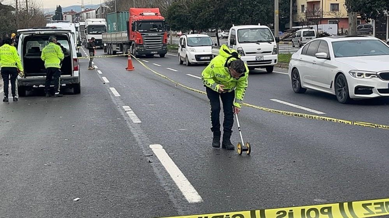 Feci Kaza Anne Kız Hayatını Kaybetti (3)