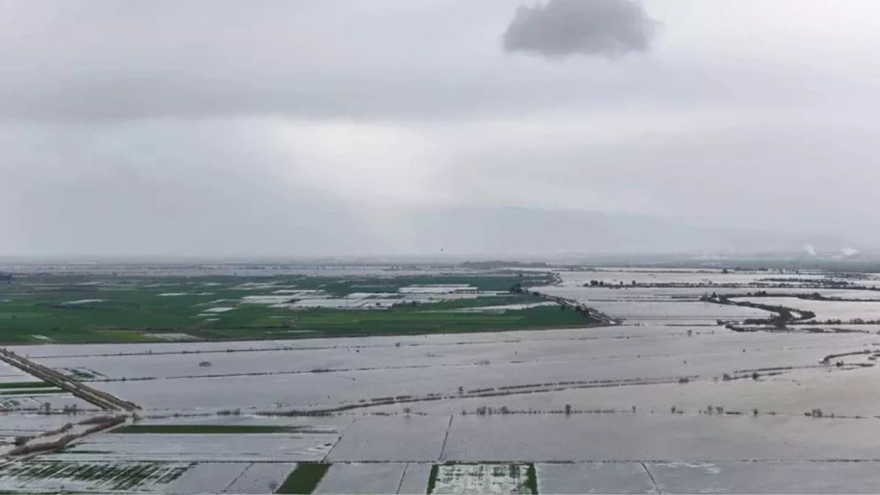 Film Gibi Kurtuluş 1 Hafta Mahsur Kalan Vatandaş Helikopterle Tahliye Edildi (2)