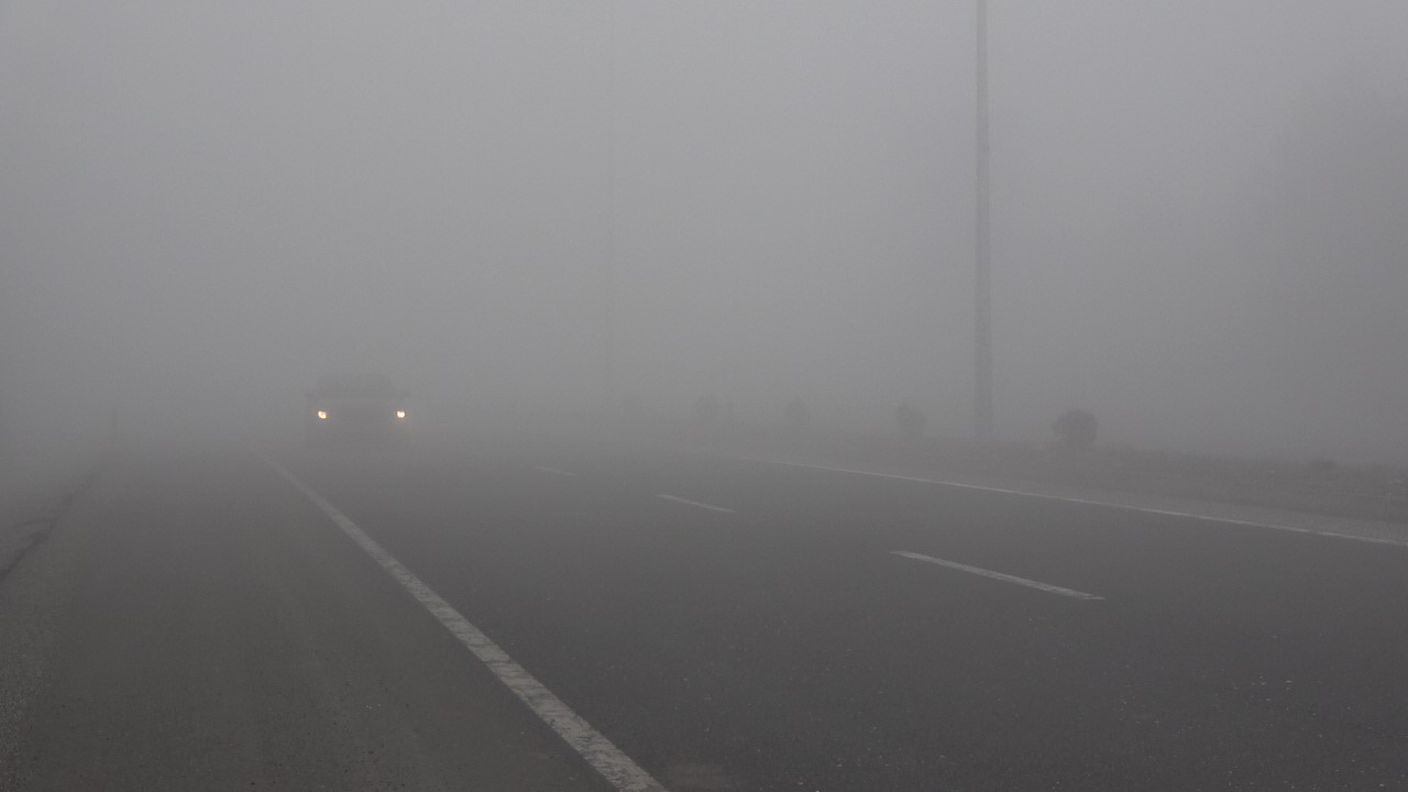 Görüş Mesafesi 20 Metreye Kadar Düştü Kastamonu'da Sis Denizi Büyüledi 6
