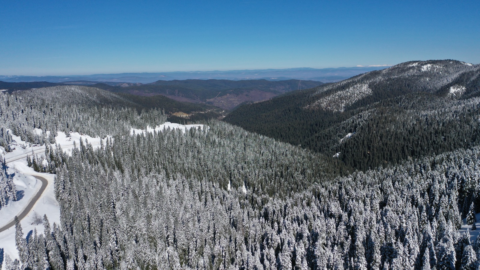 Ilgaz Dağı'nda Kar Manzarası Büyüledi Büyük Hacet Tepesi Beyaza Büründü! 22