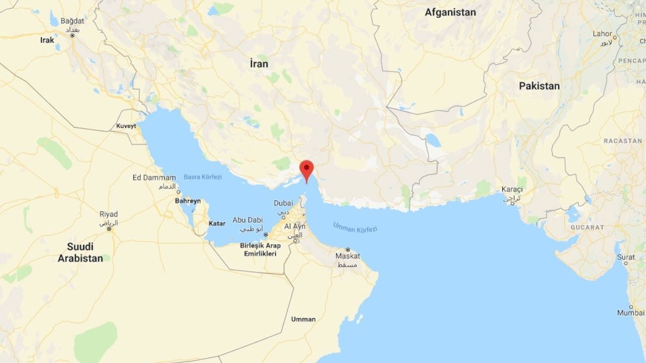 İran Hürmüz Boğazı’nı Kapattı, Enerji Hattında Alarm (2)