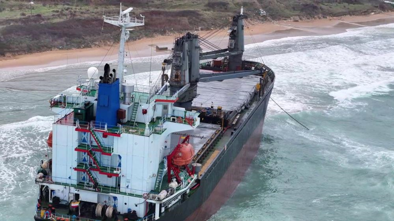 Istanbul Sarıyer Karaya Oturdu (3)