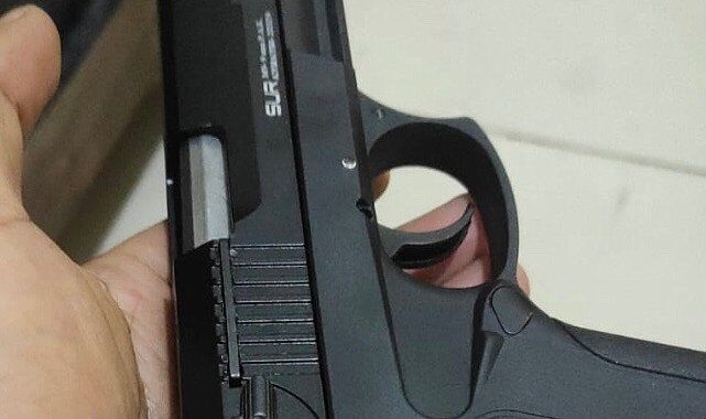 Jandarmadan Baskın! Ruhsatsız Silahlar Ele Geçirildi 1 Şahıs Hakkında Işlem Başlatıldı! 22