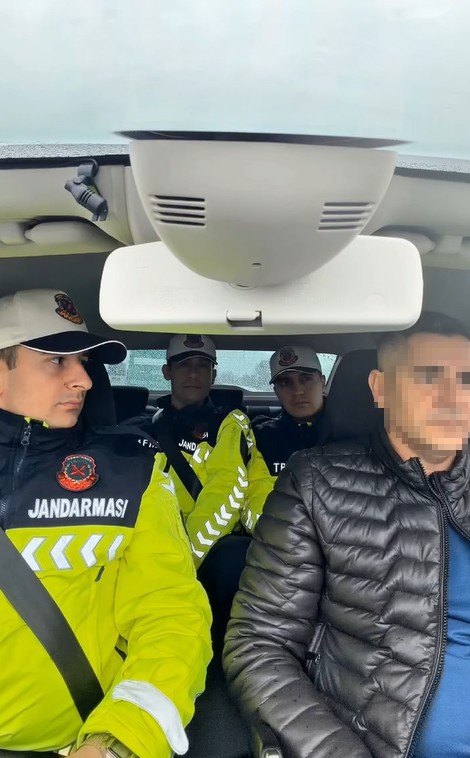 Jandarmanın Kibar Uyarısı Sosyal Medyada İlgi Gördü2