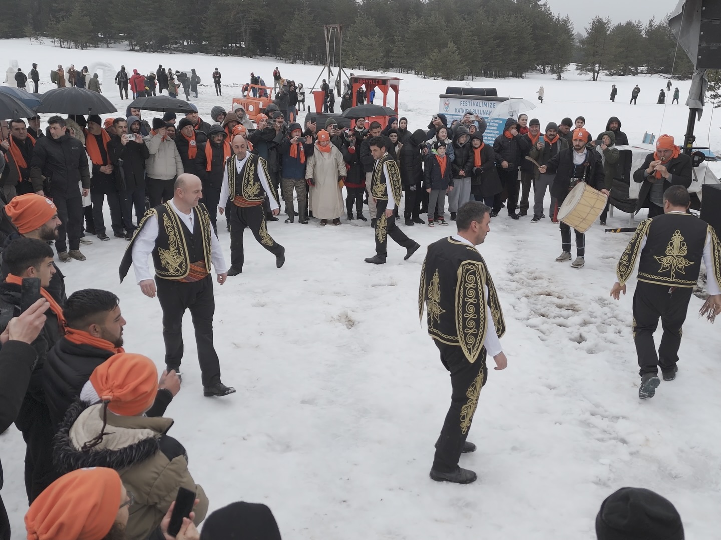 Kastamonu Araç 5. Yayla Kış Festivali Protokol Katılımıyla Başladı