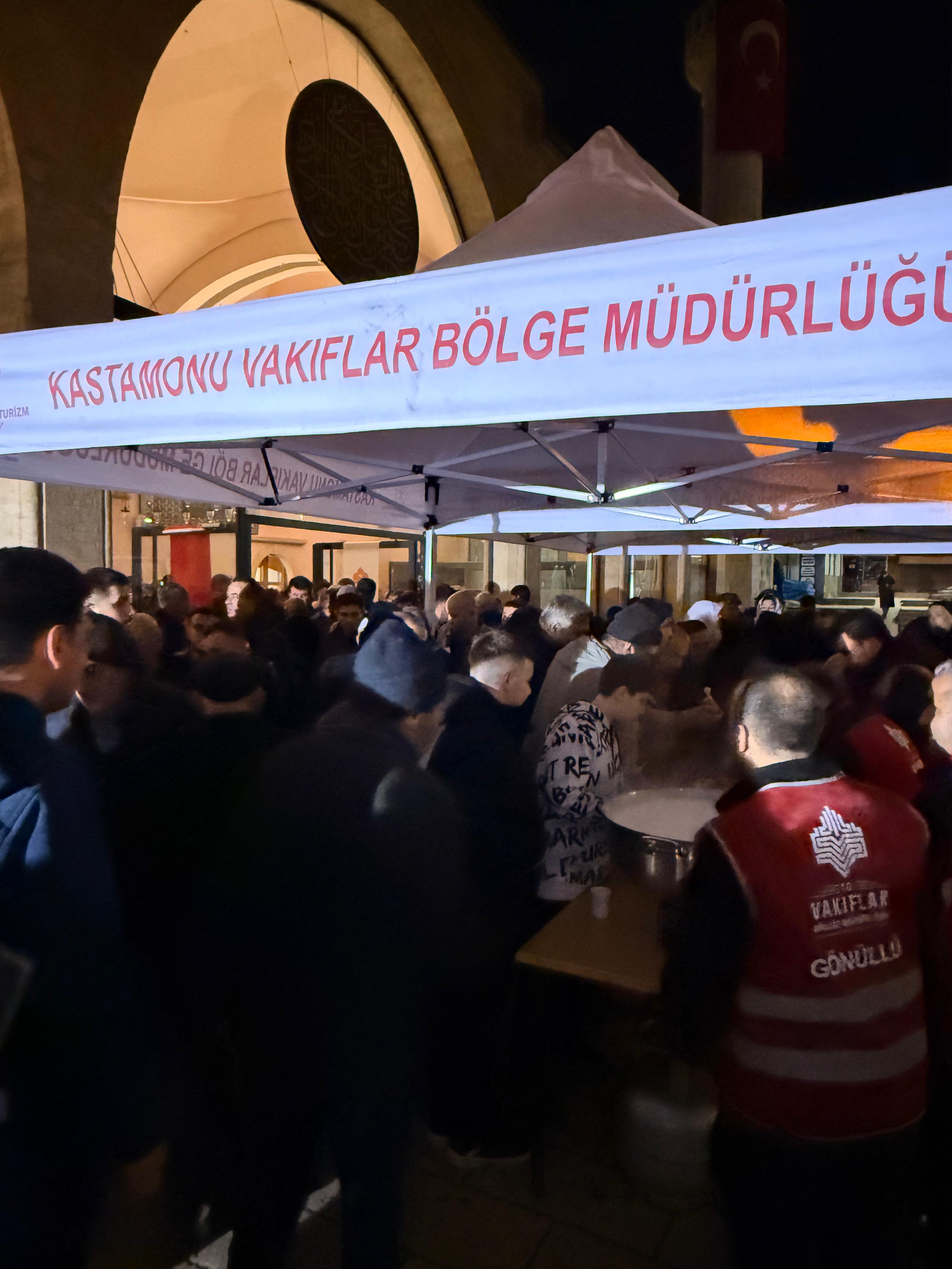 Kastamonu Da Dahil 4 Ilde 4 Bin Kişiye Salep Ikram Edildi 888888888888888888888888888888888888888